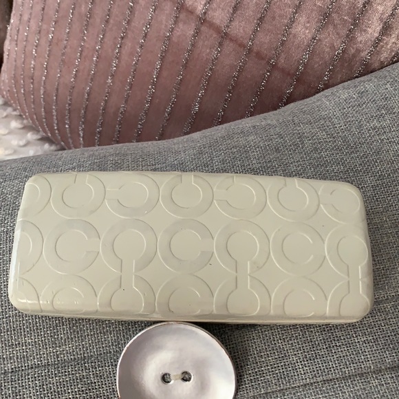 Coach eyeglasses frame - Picture 2 of 5